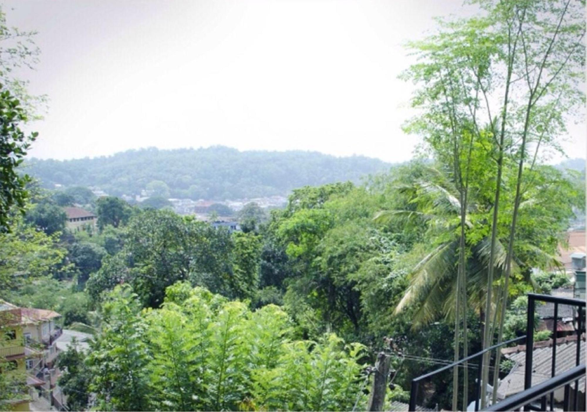 Pearl House Hotel Kandy Exterior photo